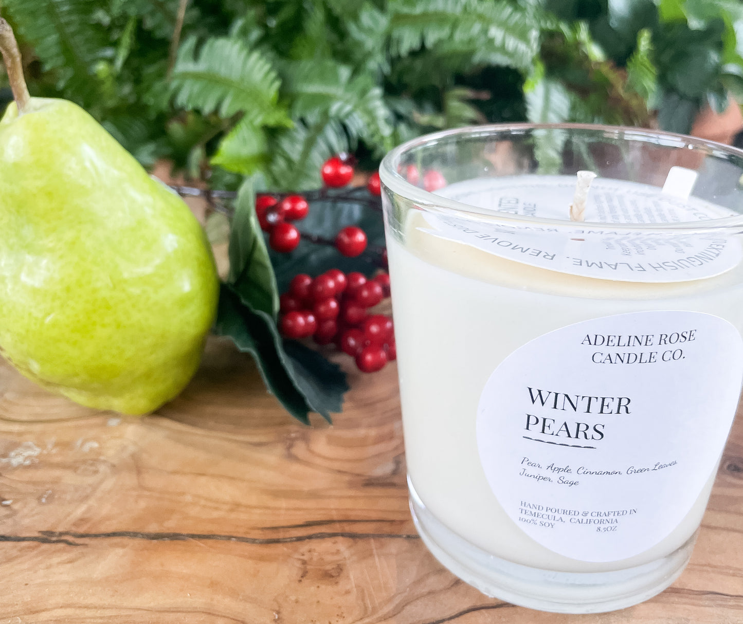 WINTER PEARS - 100% SOY CANDLE -